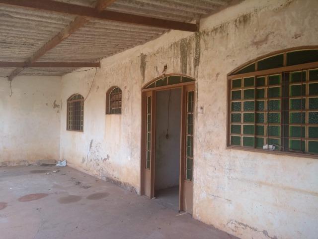 Oportunidade! Casa Próximo ao antigo mercado Econômico e posto melhor do Arapoanga - Foto 2