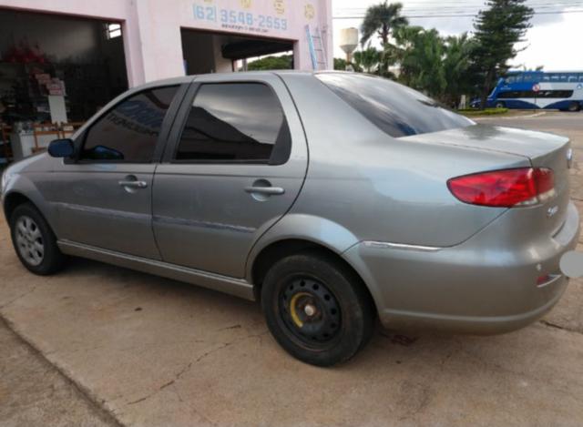 (baixei o preço pra vender urgente) siena top , carro novo , sem detalhes , leia o anúncio - Foto 4