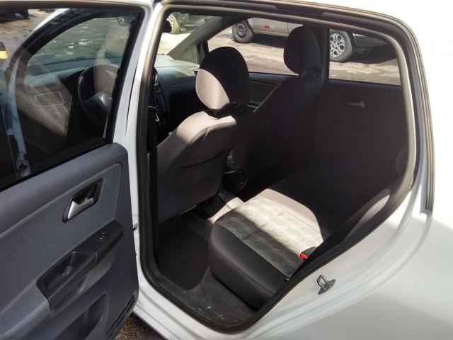 FOX 2014/2014 1.0 MI SELEÇÃO 8V FLEX 4P MANUAL - Foto 10