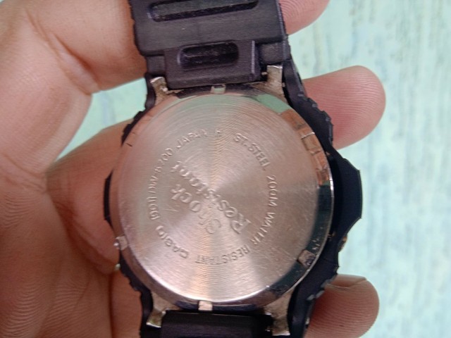 Relógio Casio g shock de 5700 fundo rosca - Foto 2