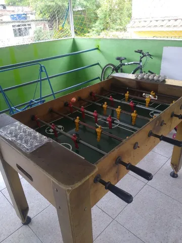 Sinuca, totó, ping-pong e botão. 8 equipamentos para jogos de mesa