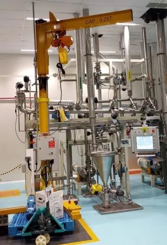 Braco Giratório, Projeto e Fabricação,estrutura  para talha. - Foto 3