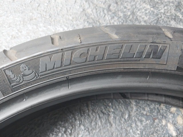 pneu usado  michelin anakee lll 120/70-19 - Foto 5