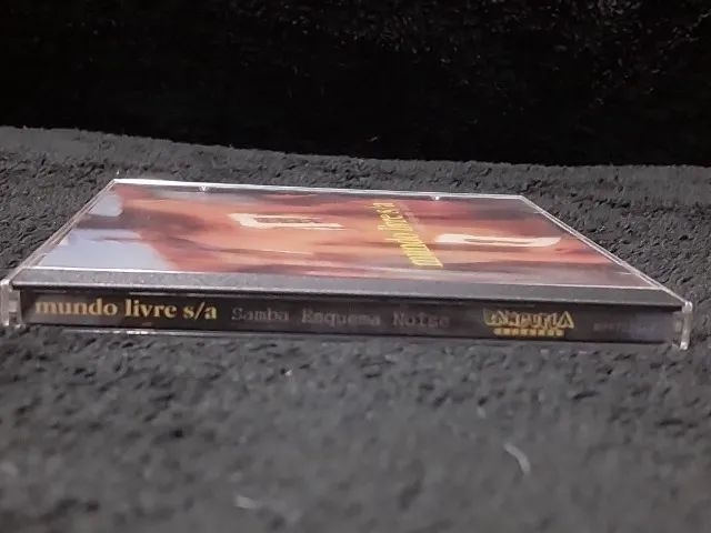 Cd Mundo Livre S/A Samba Esquema Noise Para Colecionadores - Foto 4