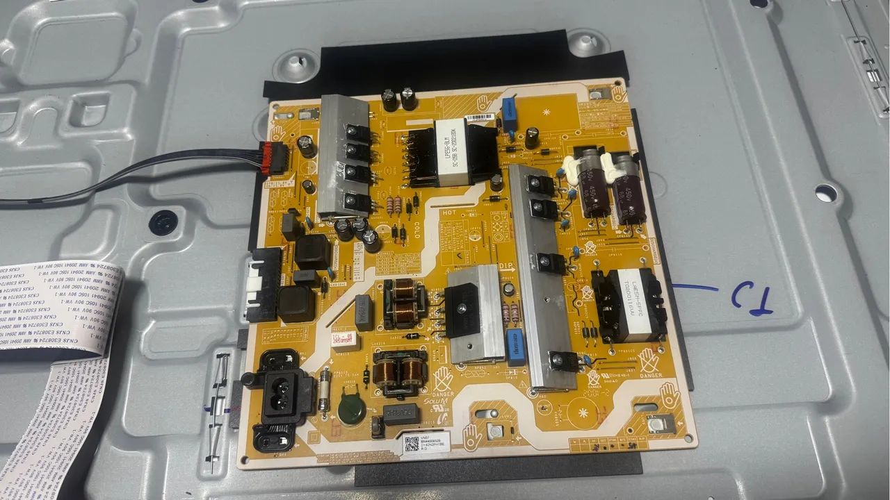 Placa da Fonte TV LED Samsung - UN55NU7100