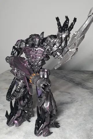 Figure Shockwave Transformers 22cm transforma em tanque KO - Foto 3