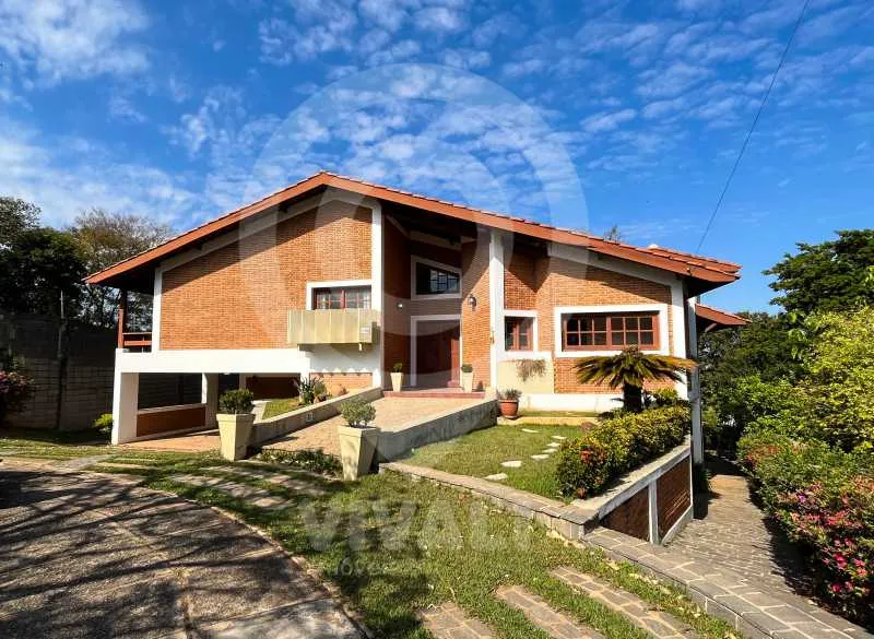 Casa em Condomínio - / Residencial / Parque das Laranjeiras