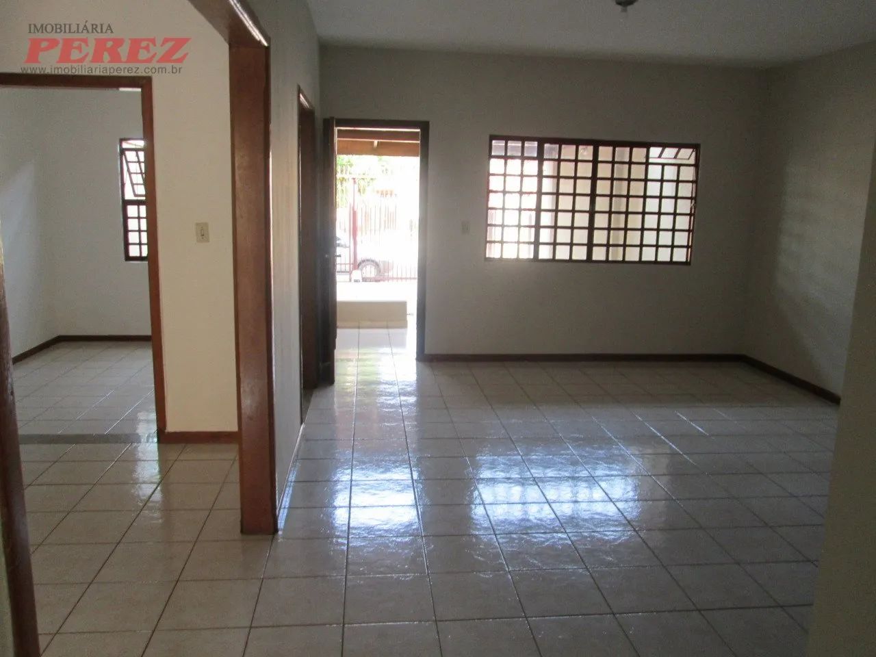 A Imobiliária Perez oferece a você mais uma ótima oportunidade de sobrado para locação e v - Foto 3