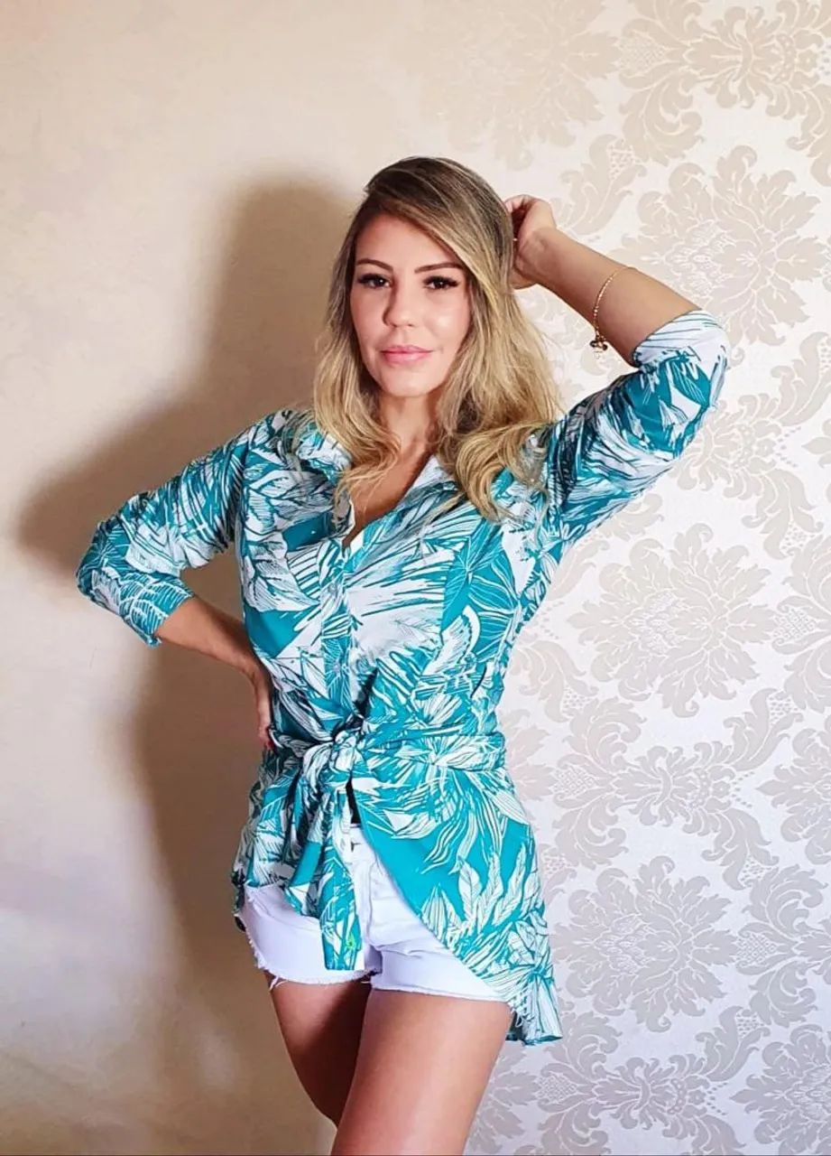 Chemise curta com laço manga longa - Foto 4