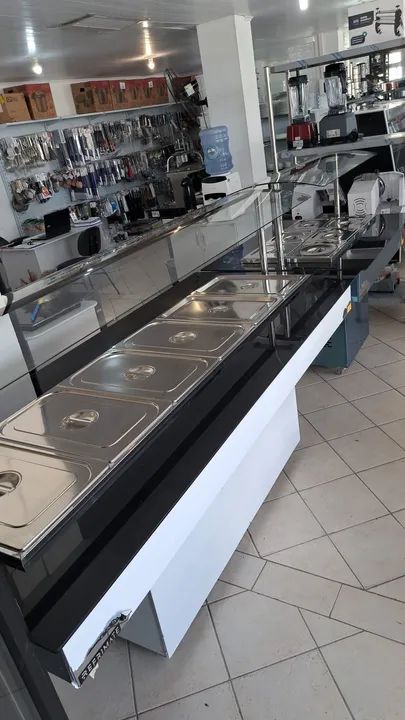 A. Buffet completo Refrimate e Gelopar 