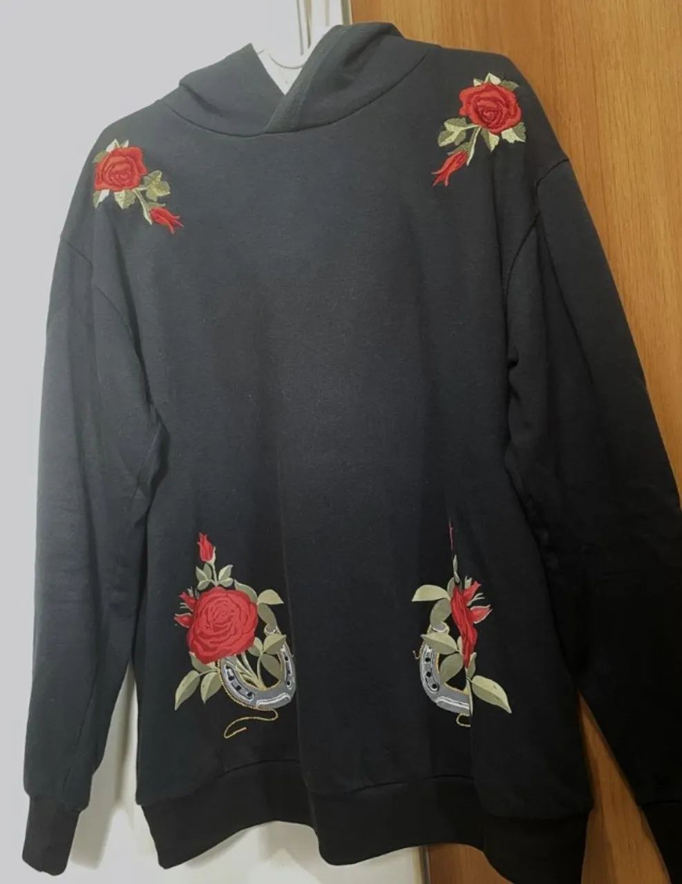 Zara - Moletom com Rosas - Foto 3
