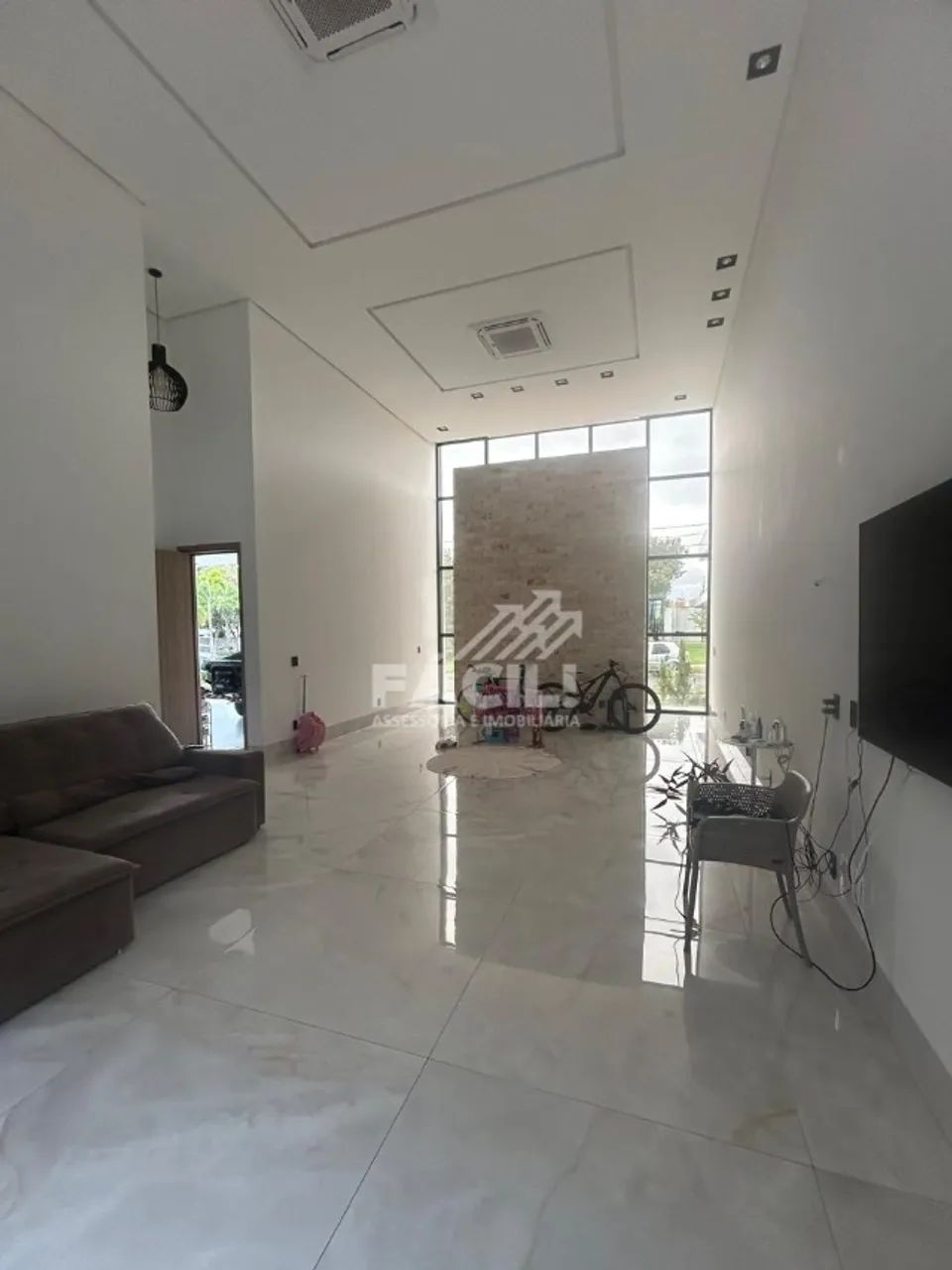 Vende-se Casa 3 Suítes no Caribe Residenc & Resort - Foto 3