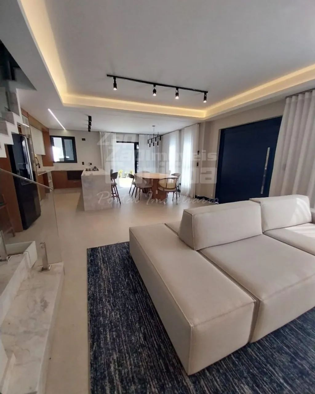 LOCAÇÃO- CASA ALTO PADRÃO  - Foto 2