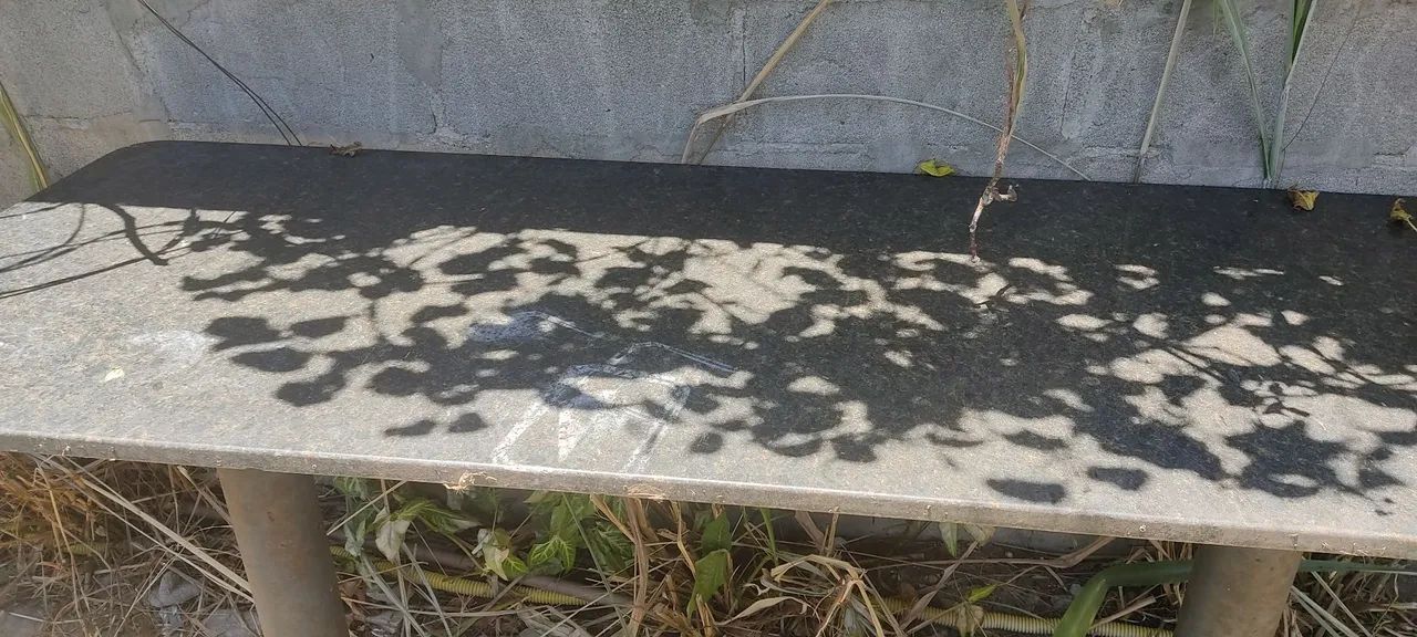 Vendo bancada granito com pés  - Foto 3