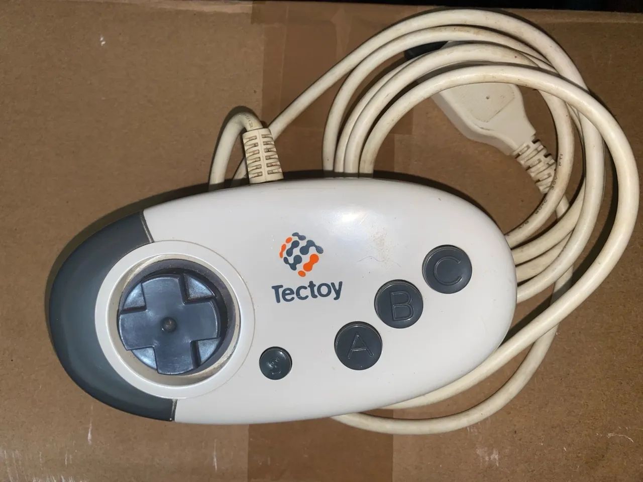 Controle Tectoy para Mega Drive