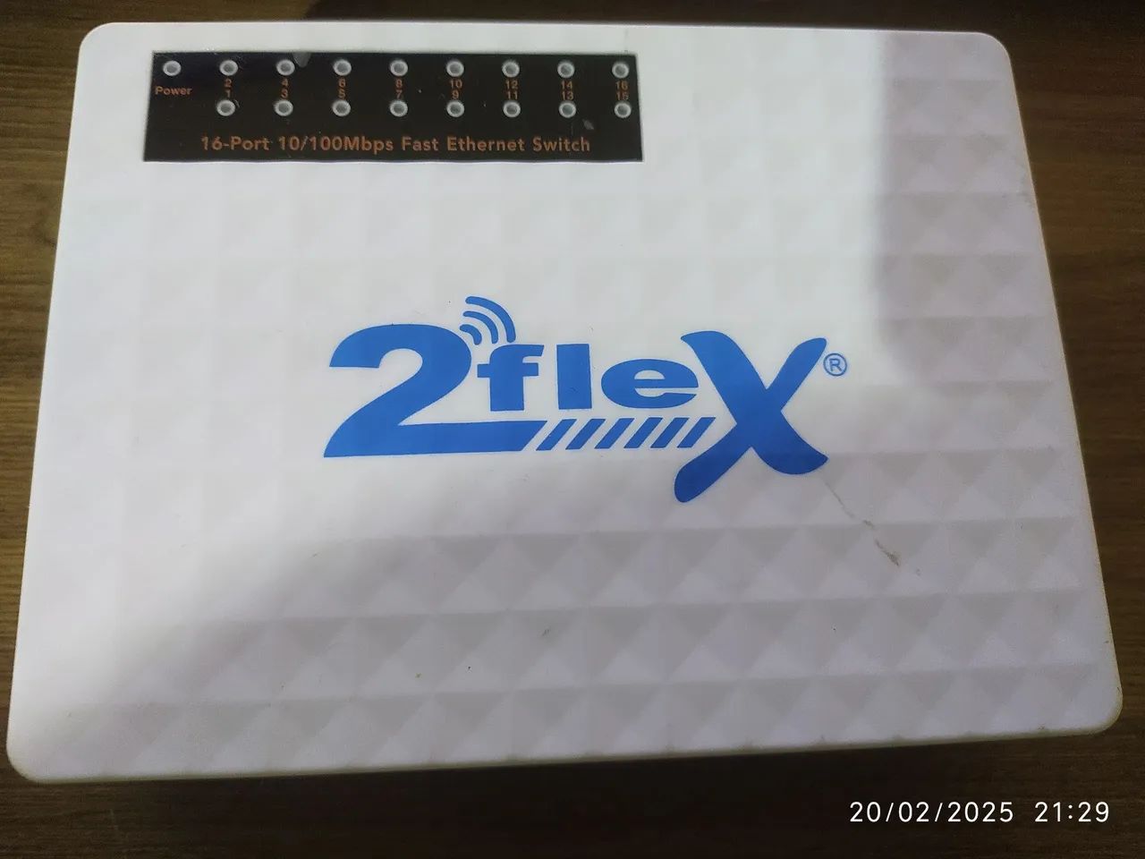 Switch 2flex com 16 portas 10/100mbps seminovo