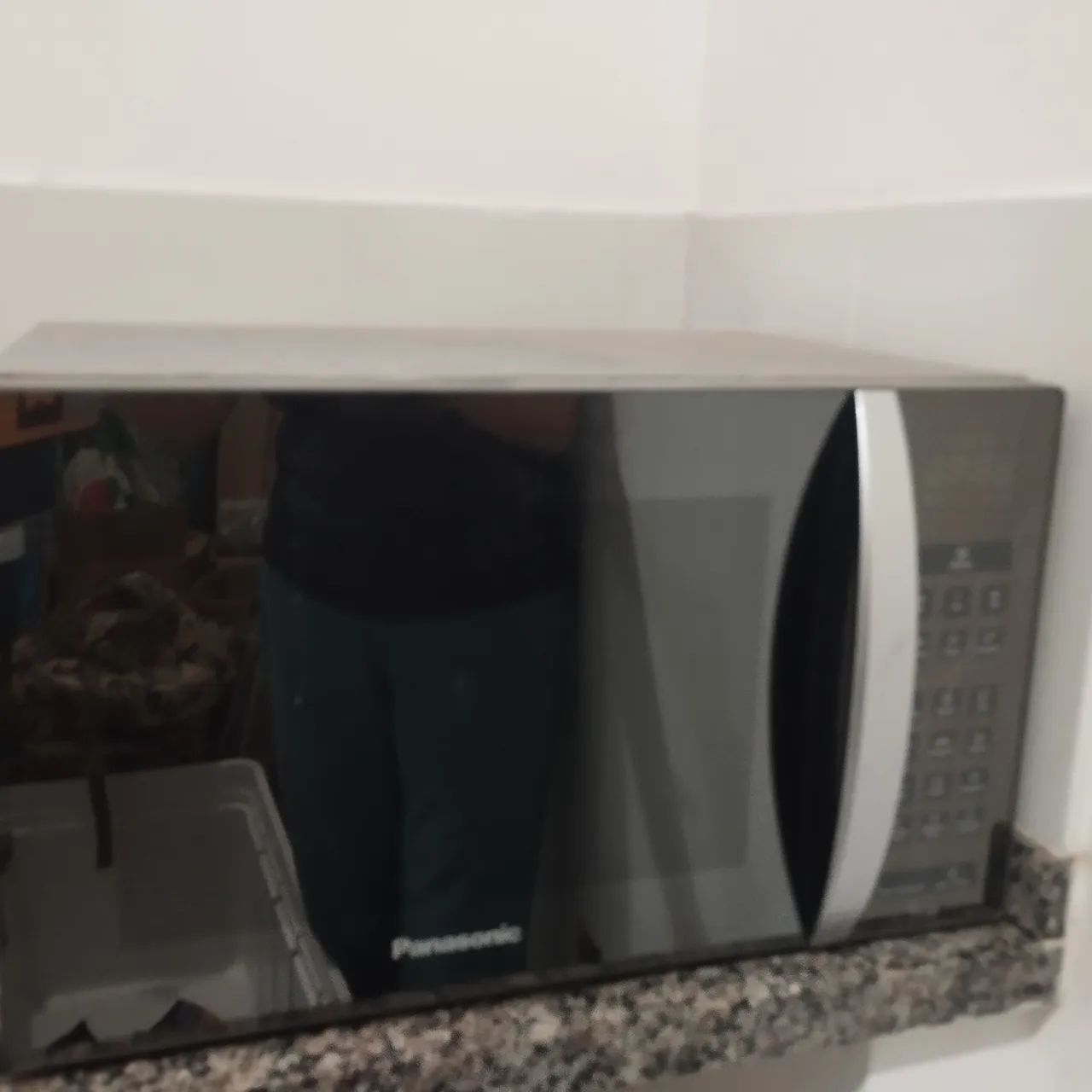 Microondas Panasonic 34L