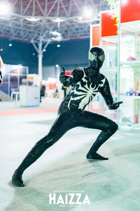 Cosplay Venom / Homem-Aranha Simbionte - Foto 3