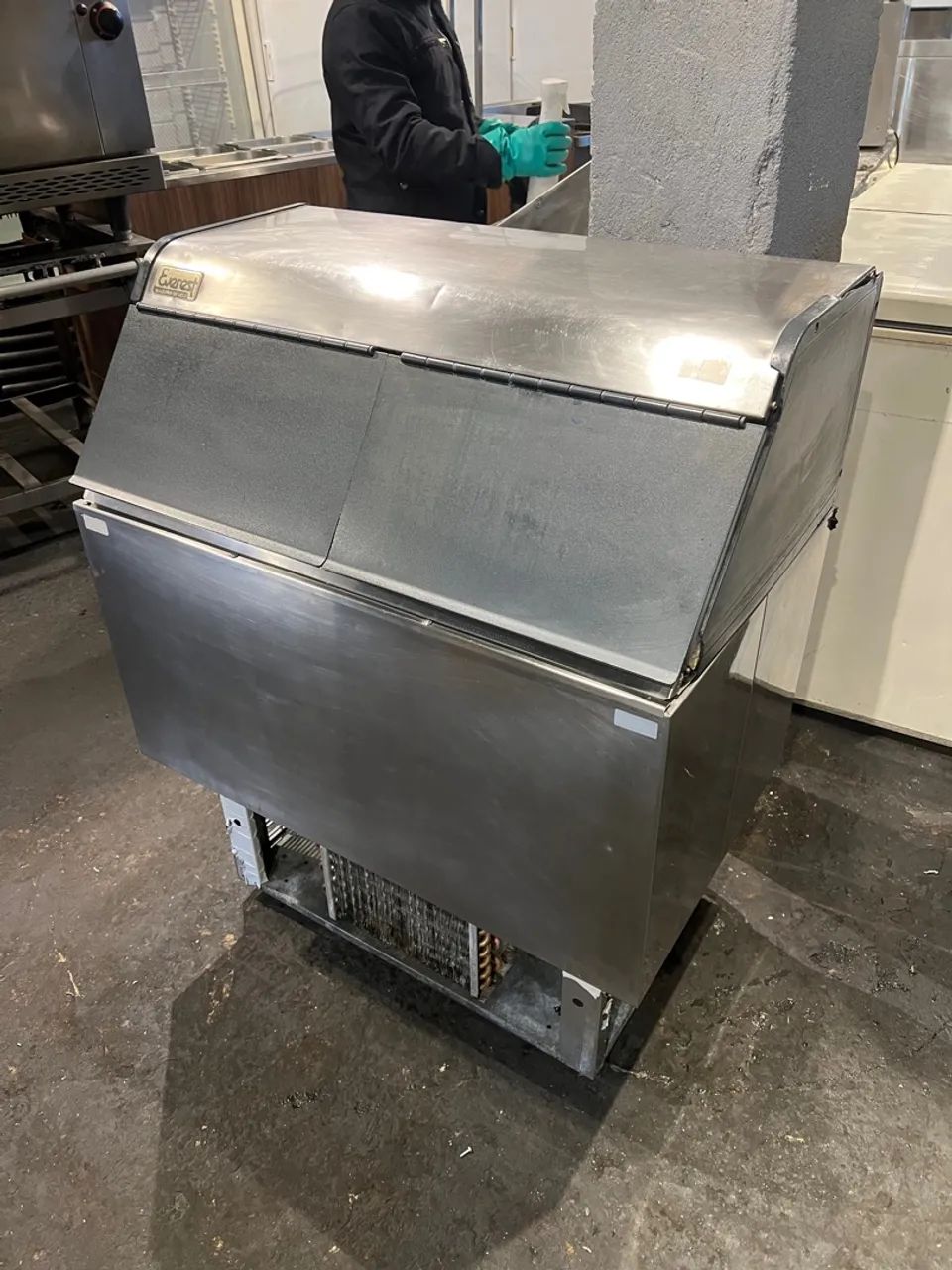 Máquina de Gelo Everest Profissional 100kg - Foto 4