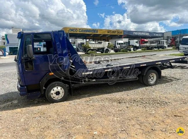  Ford Cargo 816 - Ano 2014 | Guincho com asa Delta