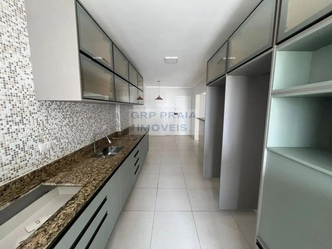 Apartamento 3 dormitórios a venda Bairro Guilhermina Praia Grande SP - Venda
