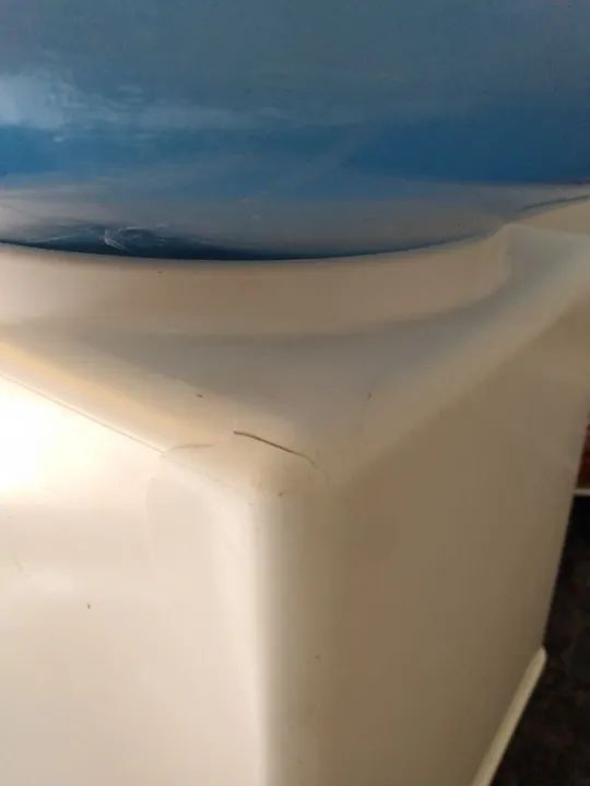 Suporte plástico com garrafao vazio - Foto 6