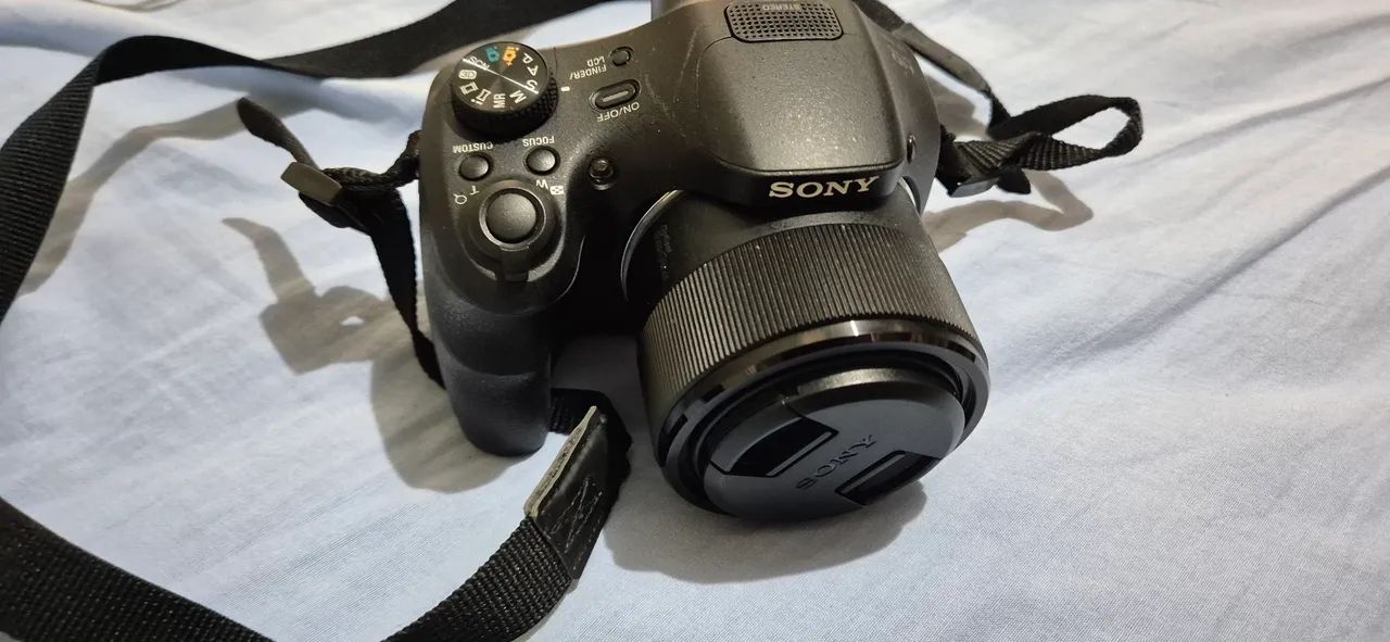 Câmera Sony Cyber-shot DSC-HX300