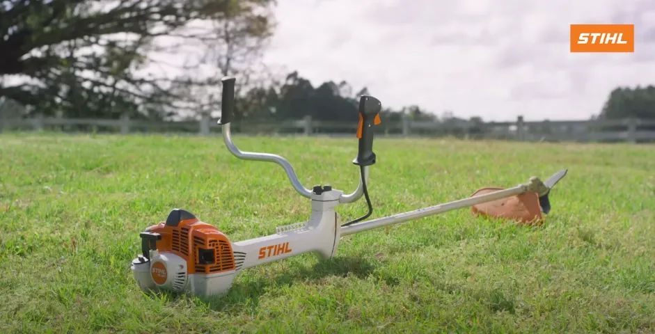 Roçadeira a combustão FS 351 STIHL Nova