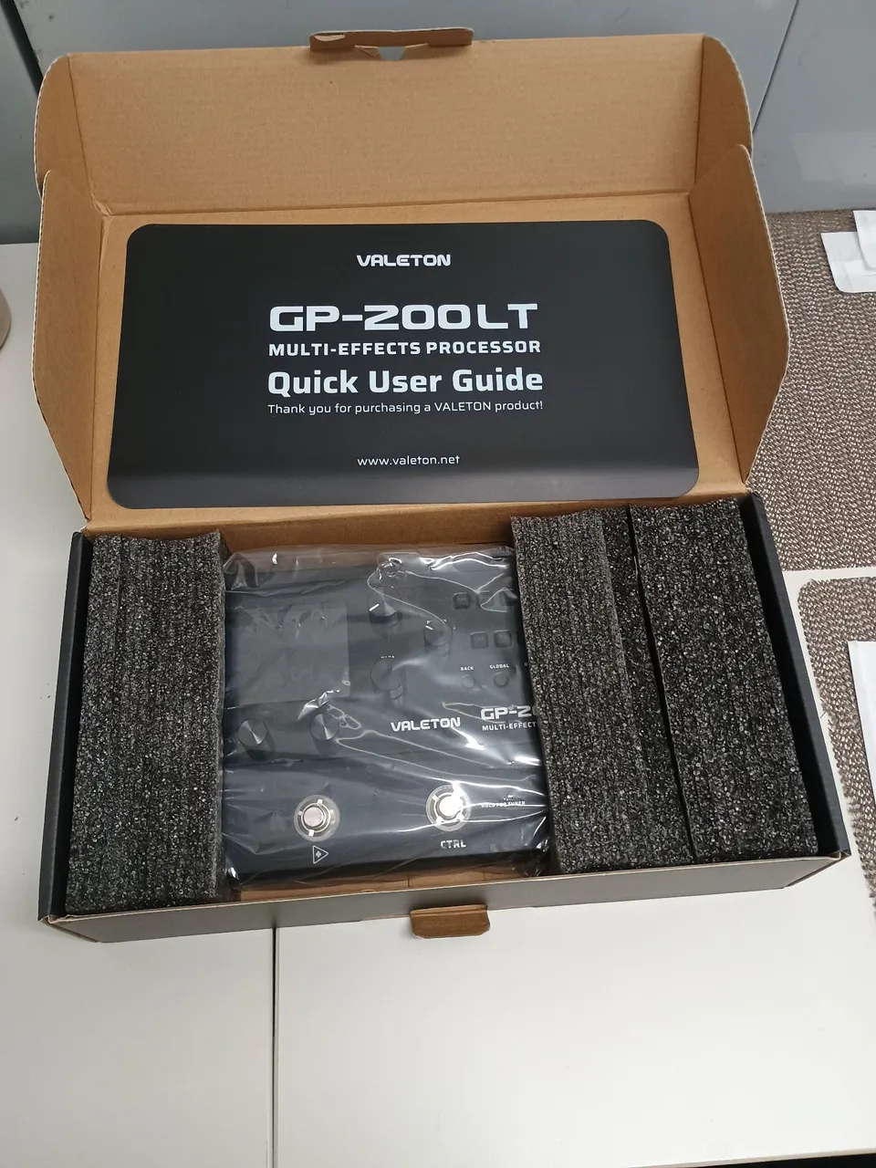 Valeton GP-200LT Multi-Effects Processor