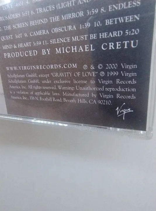CD Enigma Importado The Screen Behind The Mirror (EUA) - Foto 4