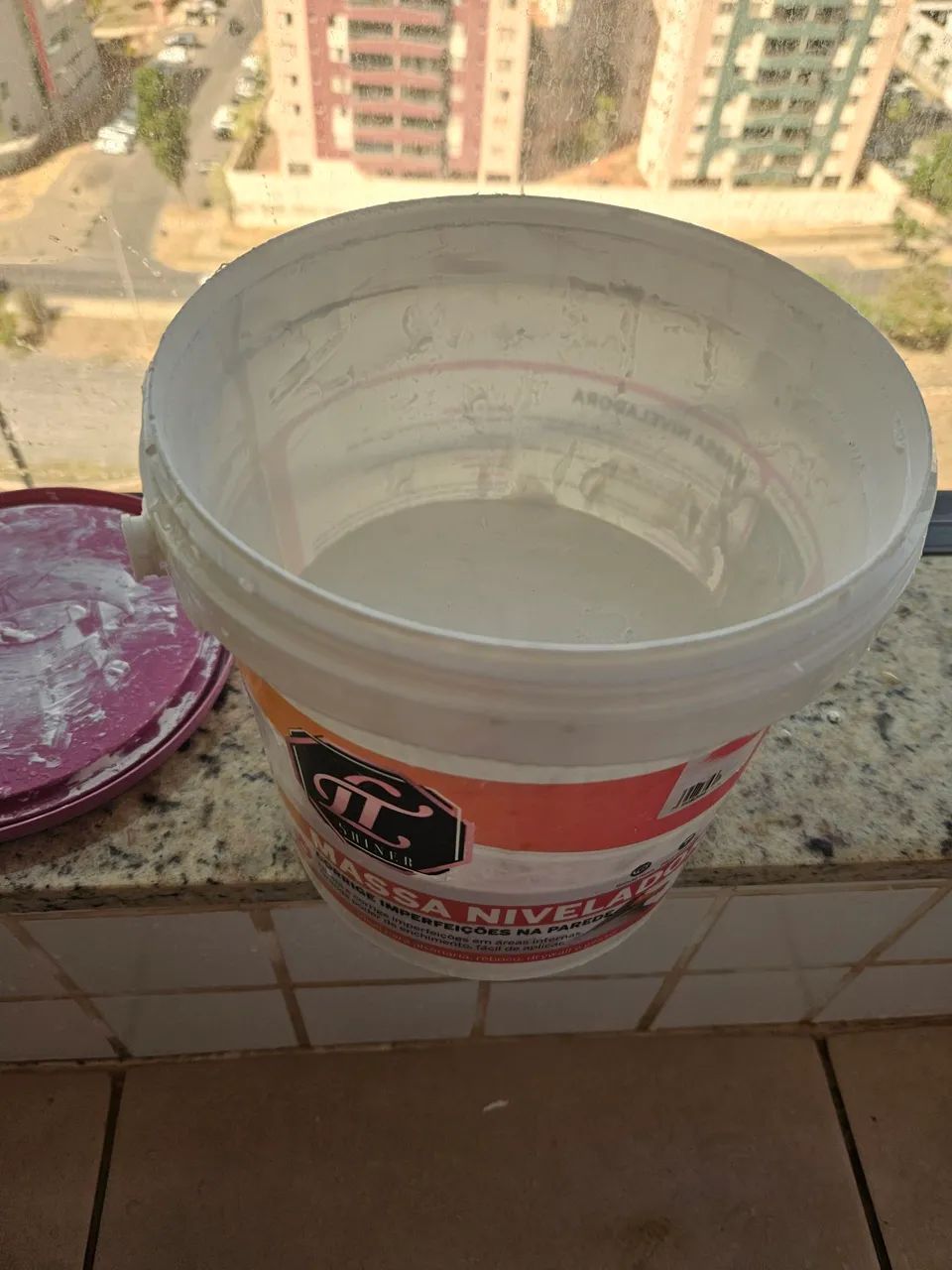 Massa Niveladora Shiner para Imperfeições