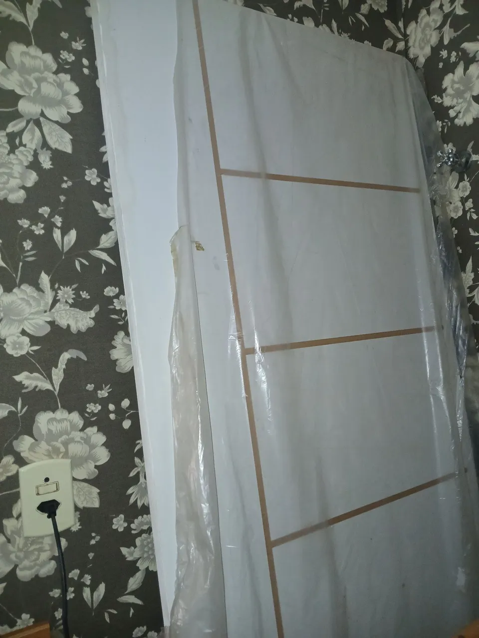 Porta de segurança para residência