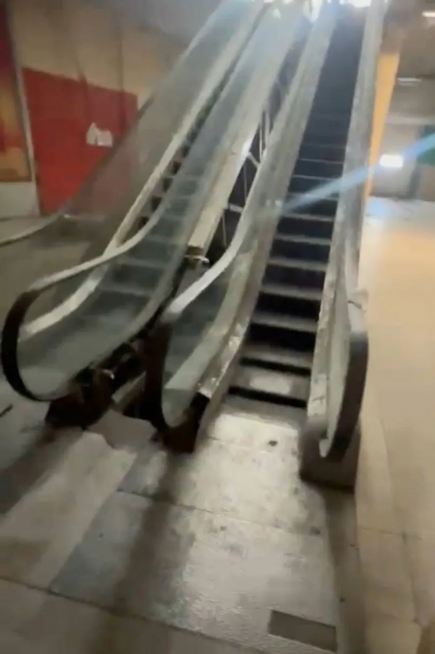 Escada Rolante para Comércio