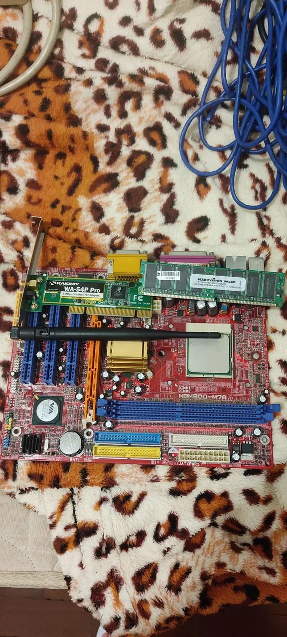 Kit Leia o Anúncio Peças de Computador Cabos e Hardwares - Foto 3