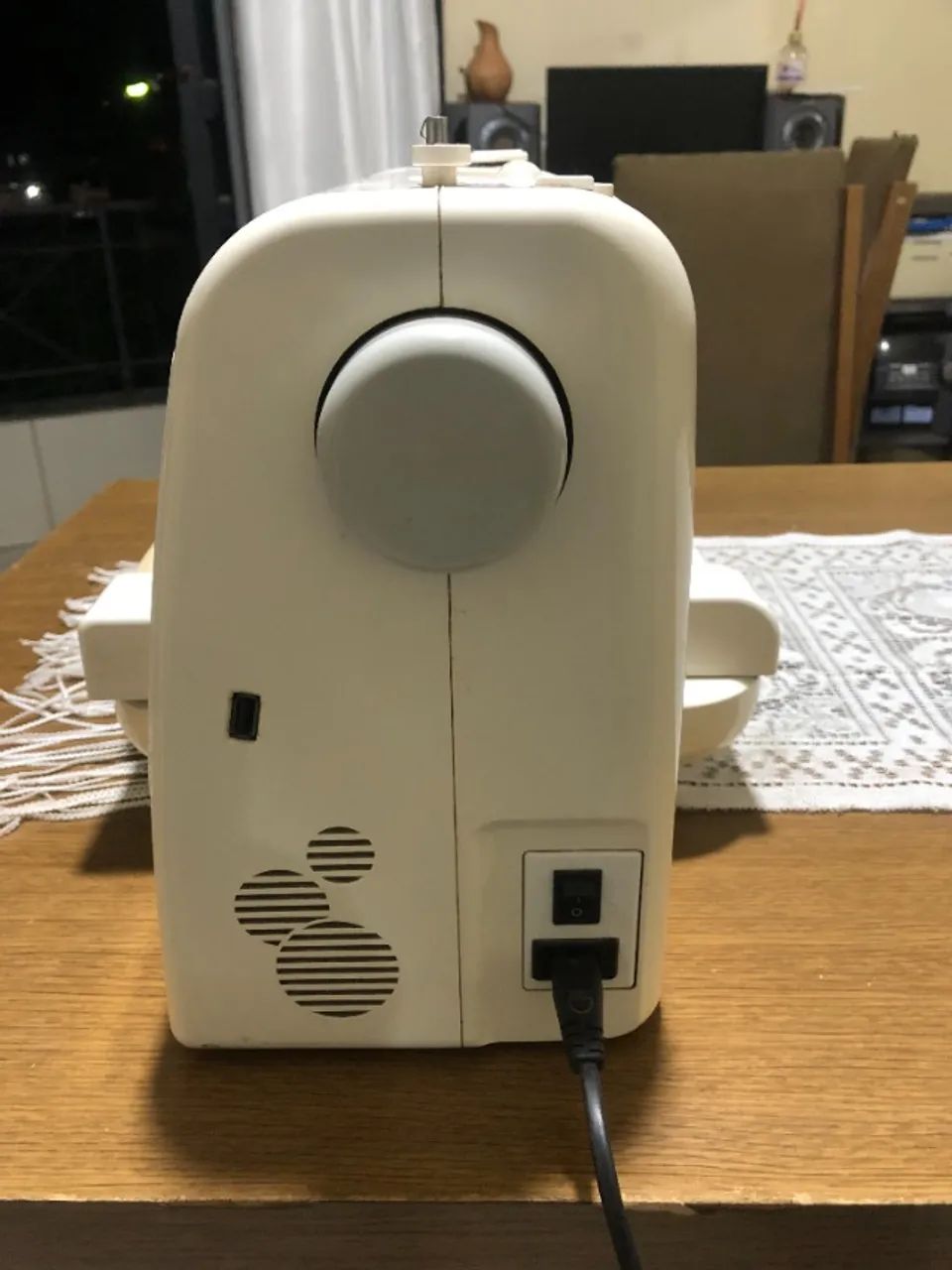 Máquina de Bordar Janome Craft 200E - Foto 3