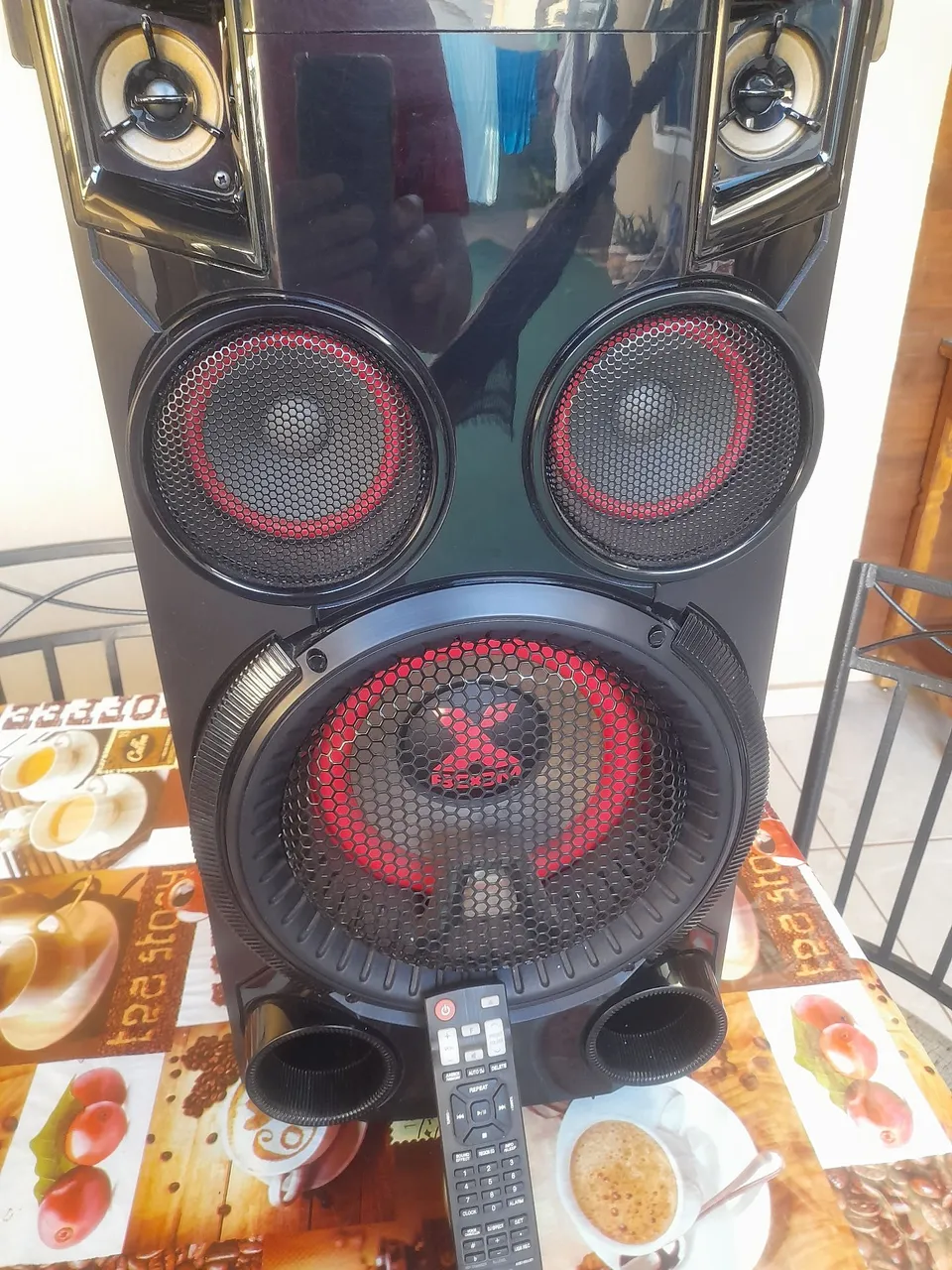 TORRE DE SOM, Qualidade Sonora Superior!