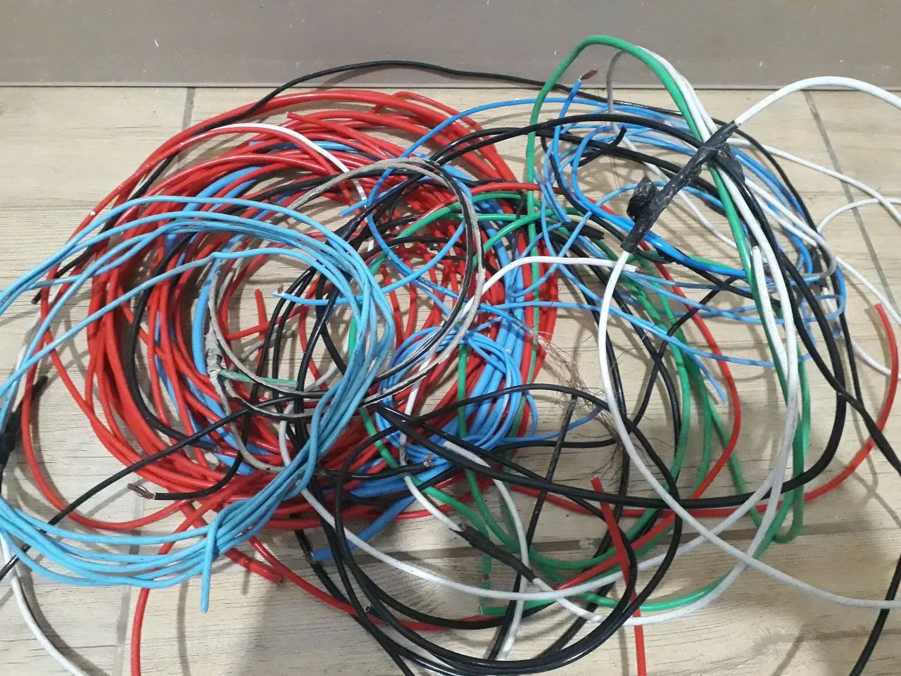 Cabos e Fiações Elétricas Usados - Foto 2