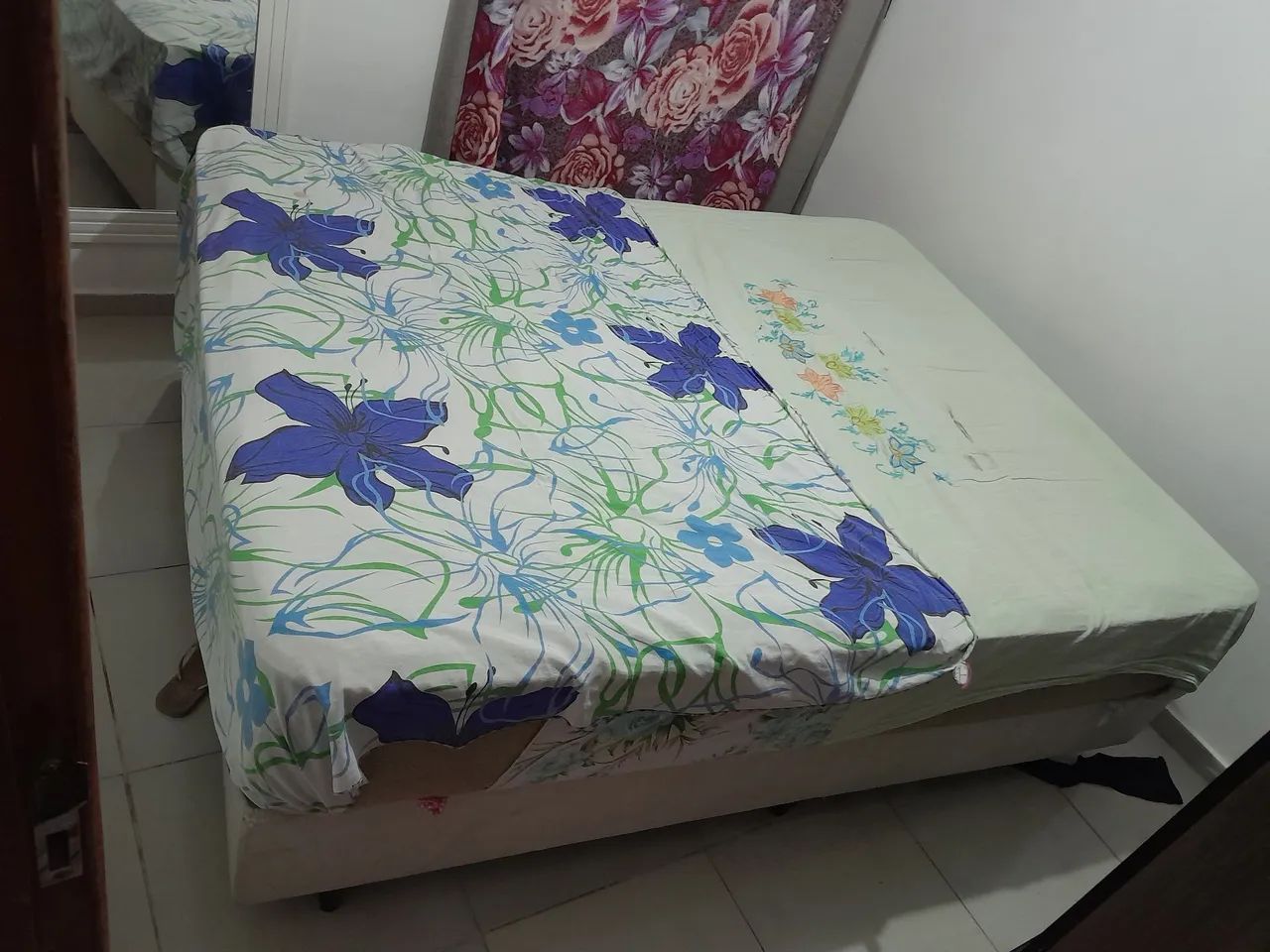 Cama Box de casal com colchão