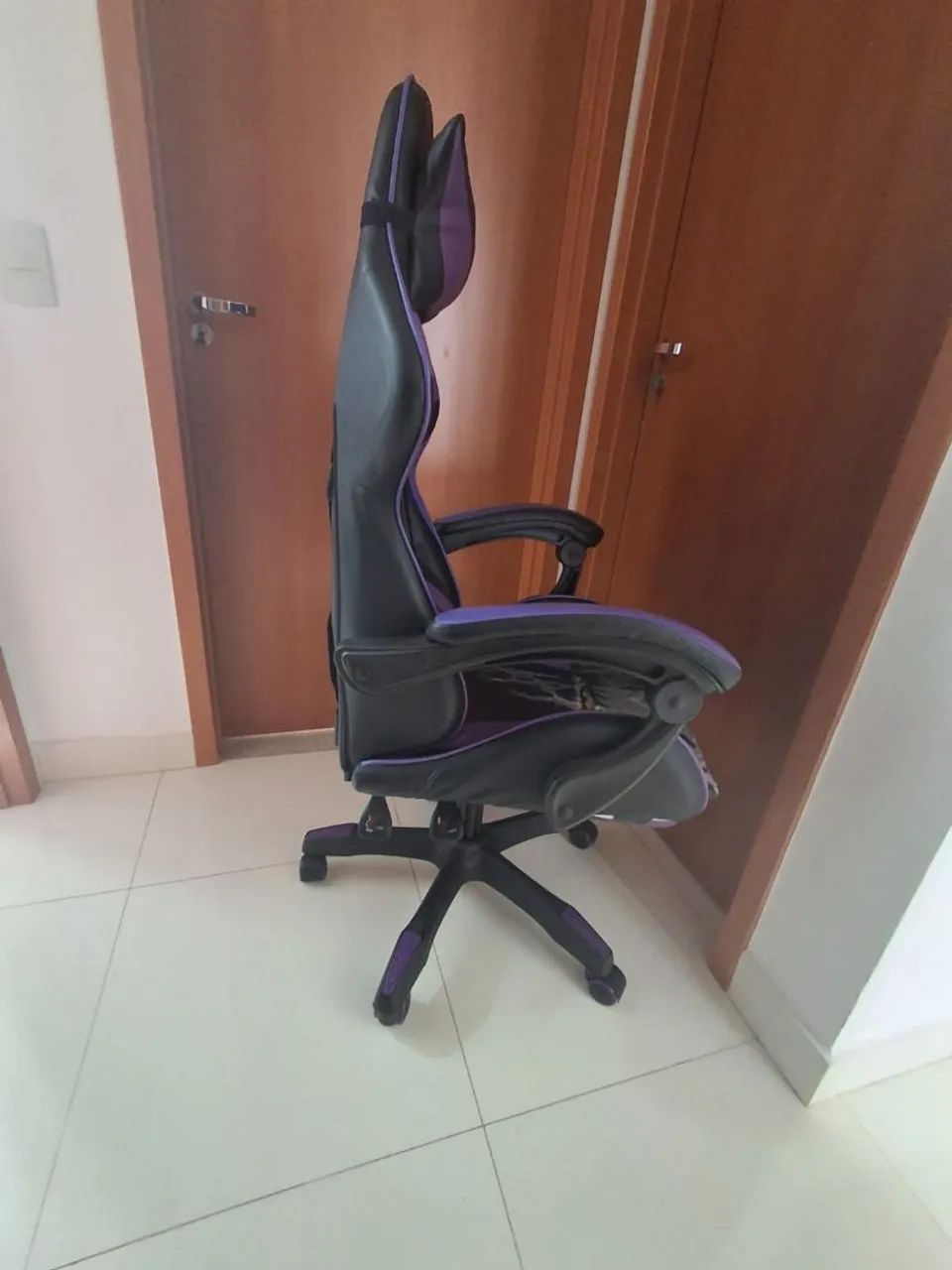 Cadeira Gamer Azul e Preto - Foto 4