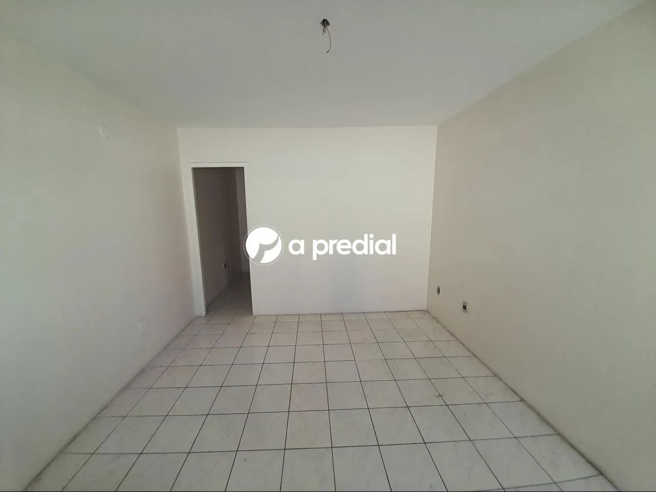 Locação de Comercial / Sala na cidade de Fortaleza - Foto 2