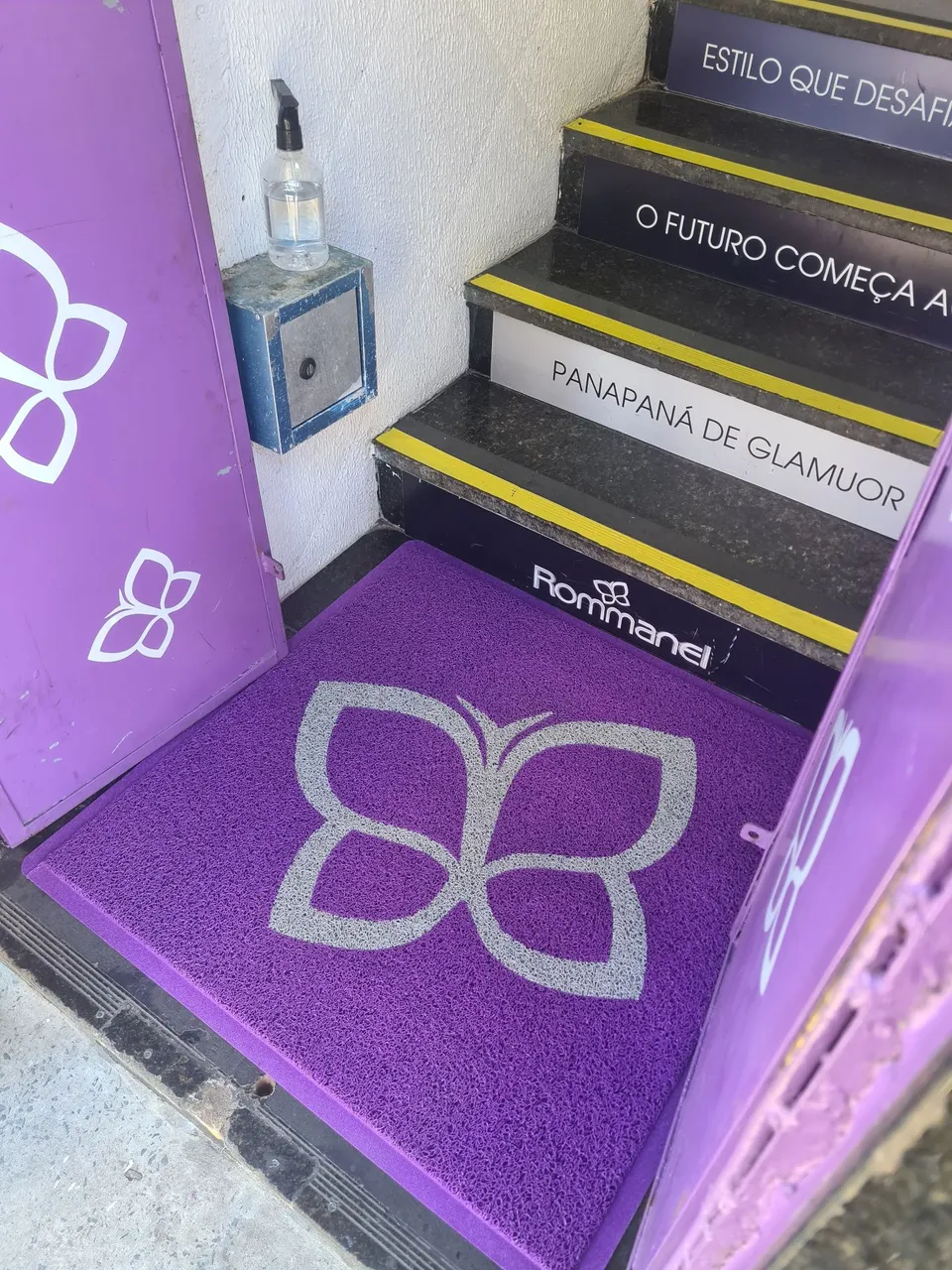 Tapete Personalizados para Área Externa e Interna