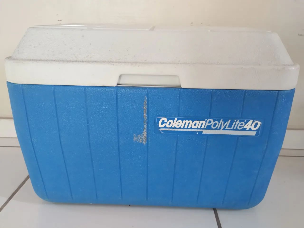 Caixa térmica Coleman 40 dos EUA - Foto 2