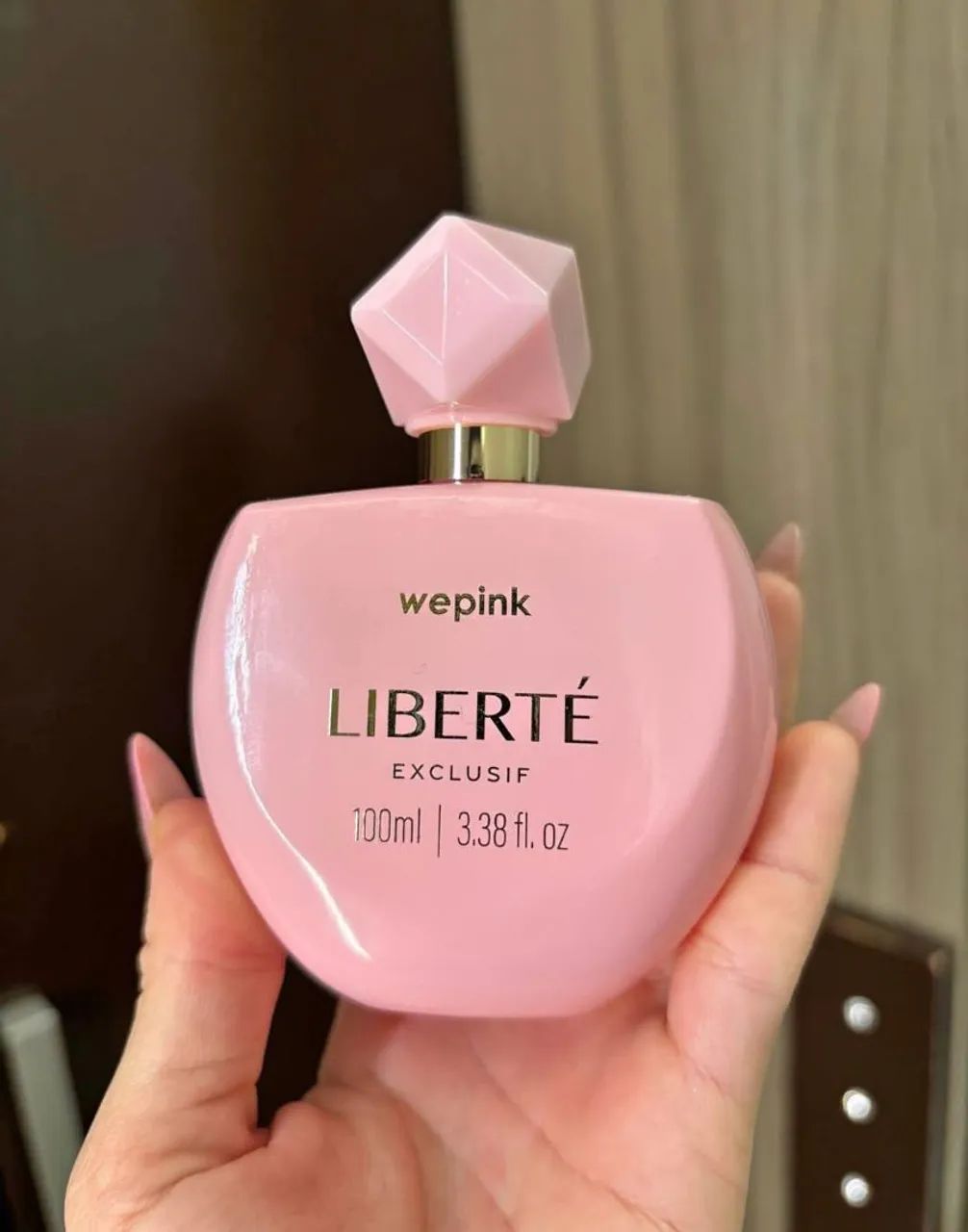 Perfume wepink muito cheiroso