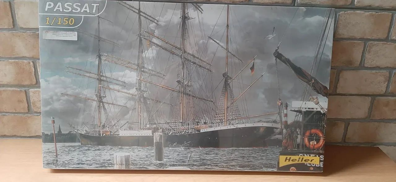 Kit Plastimodelismo Veleiro Passat 1/150 Heller