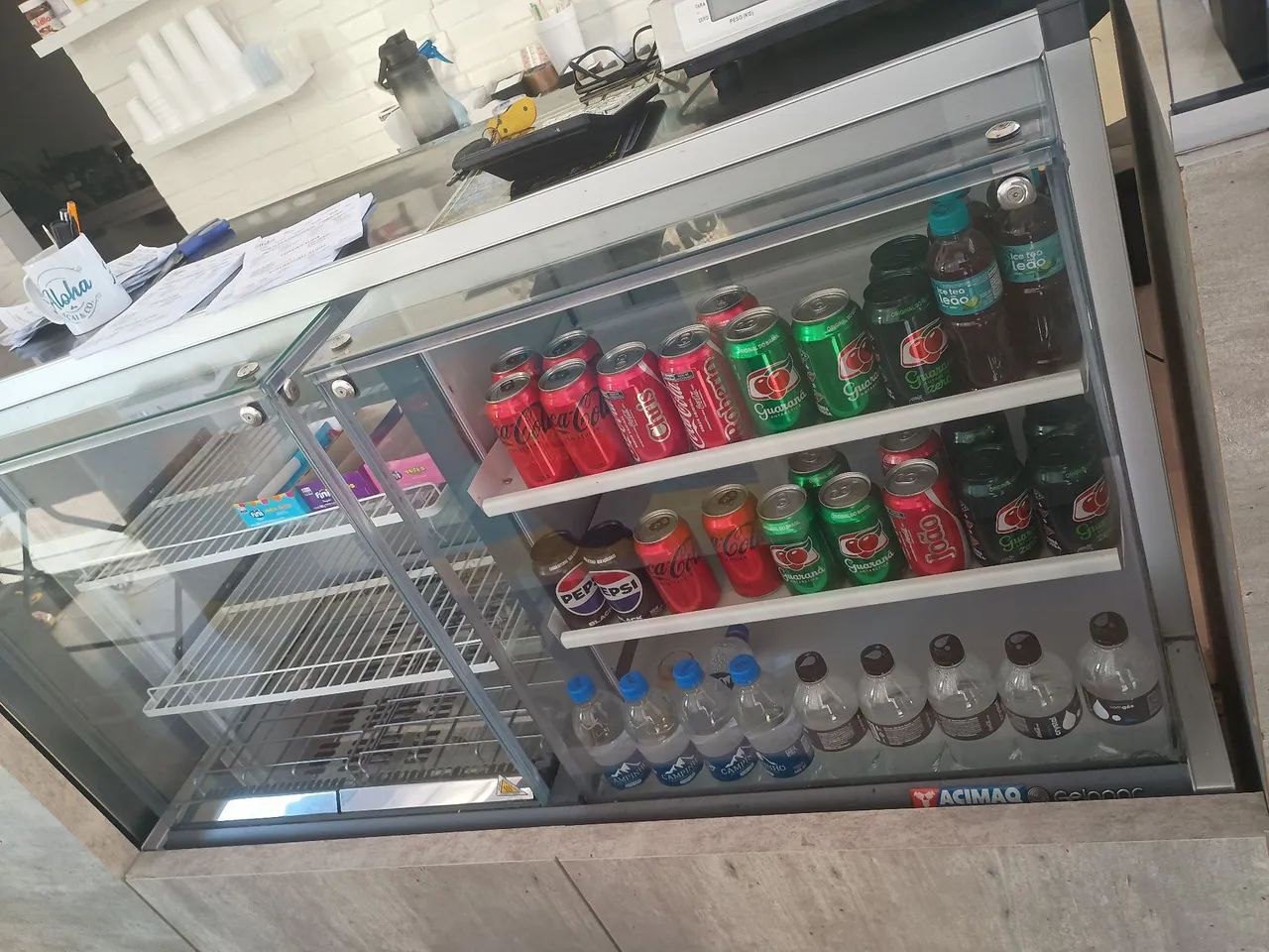 Refrigerador Expositor Quente e frio