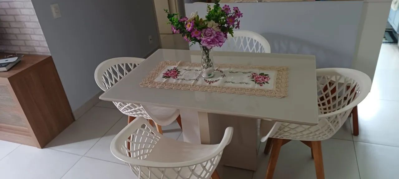 Mesa de jantar 64307305332482120