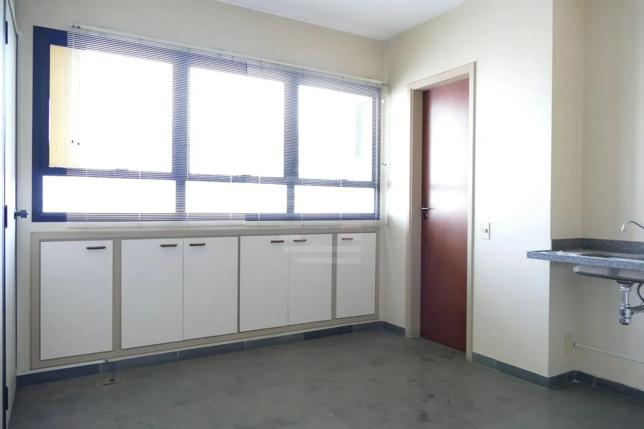 Aluga sala no Condomínio Medical Center em Campinas , 02 vagas