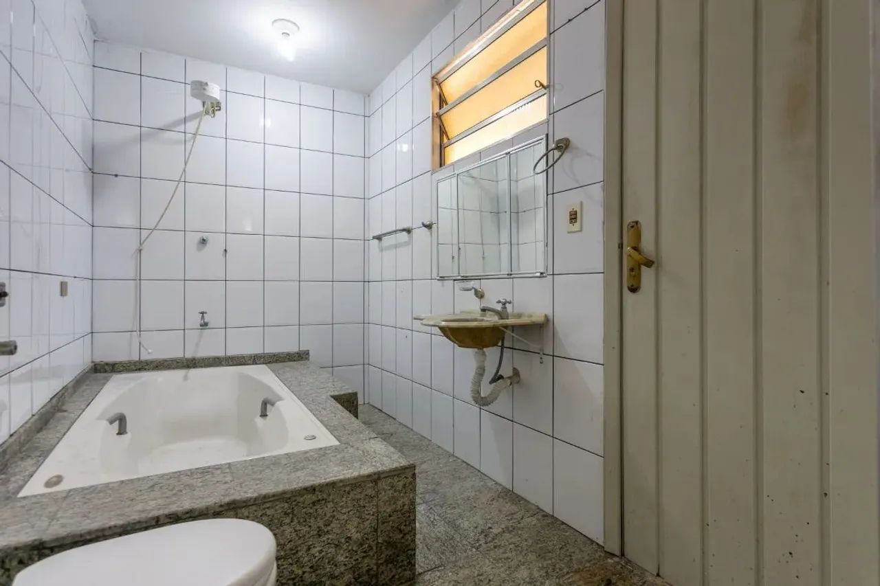 Casa tipo para venda com 2 quartos, 90m² - Foto 5