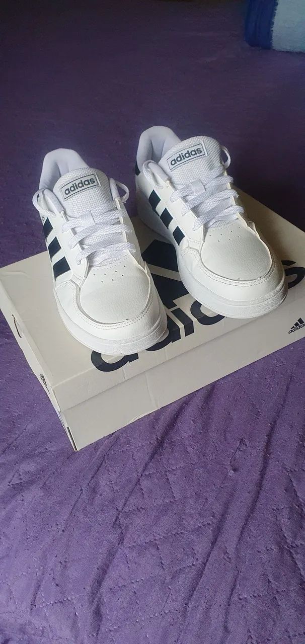 Tênis Adidas Branco -