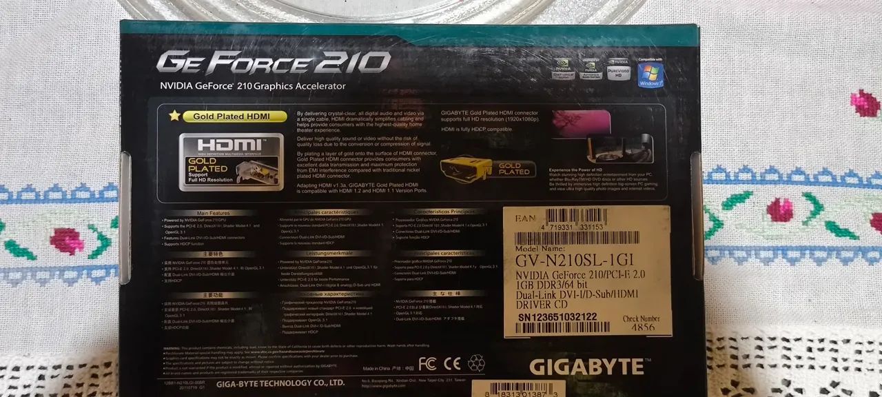 Placa de vídeo Gigabyte GeForce GT 210, modelo GV-N210SL-1GI. - Foto 2